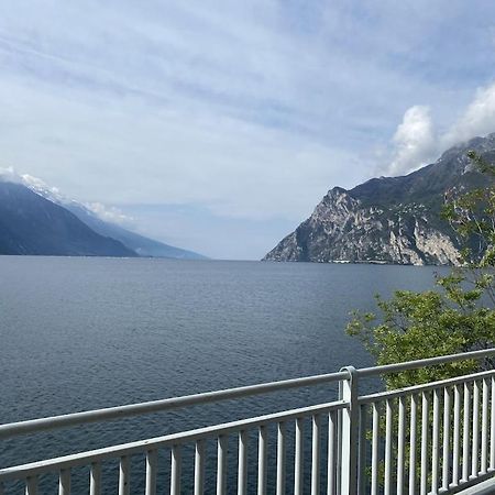 Casa Filippo Large 3 Room Apartment, Close To The Beach, Free Wifi Internet Riva del Garda Esterno foto