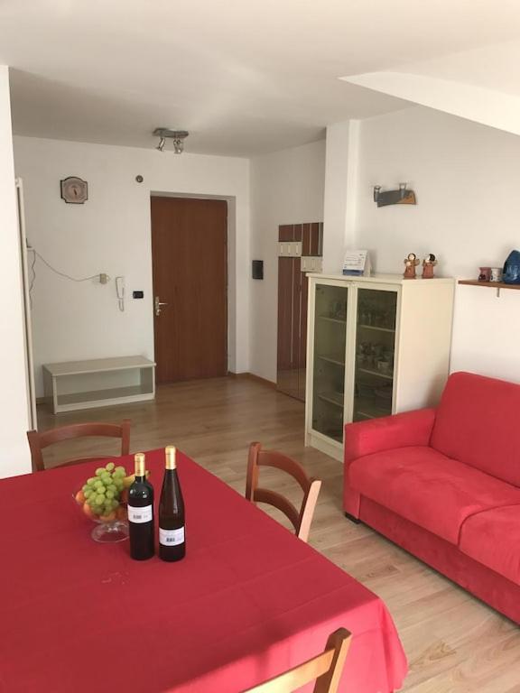 Casa Filippo Large 3 Room Apartment, Close To The Beach, Free Wifi Internet Riva del Garda Esterno foto