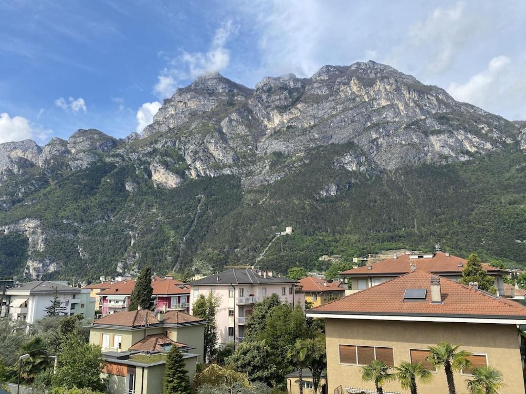 Casa Filippo Large 3 Room Apartment, Close To The Beach, Free Wifi Internet Riva del Garda Esterno foto
